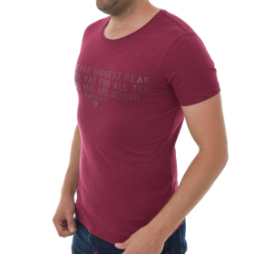 EASTBOUND LFS MUSKA MAJICA STRIVE FOR... ZA MUŠKARCE